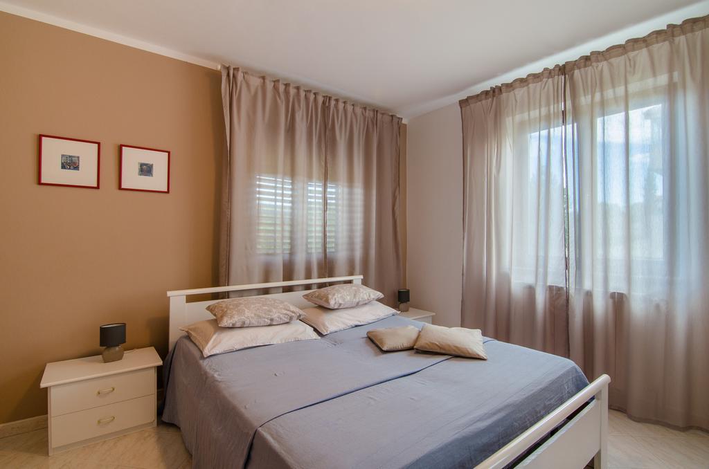 Apartments Karlo & Ivona Лабин Номер фото