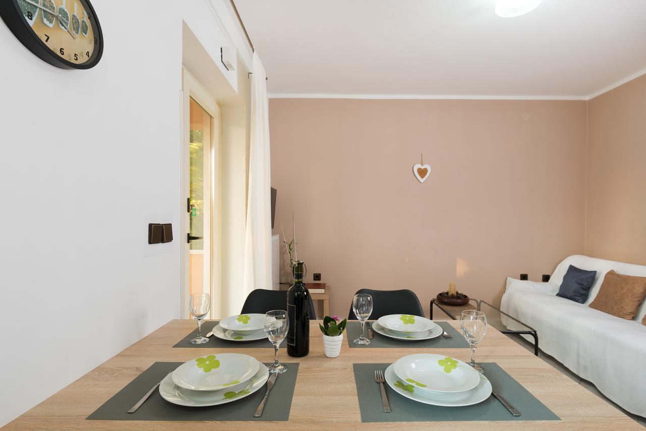 Apartments Karlo & Ivona Лабин Экстерьер фото